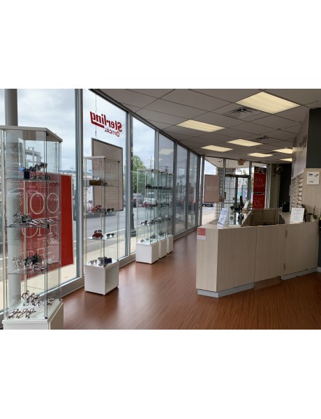 Sterling Optical Lynbrook interior